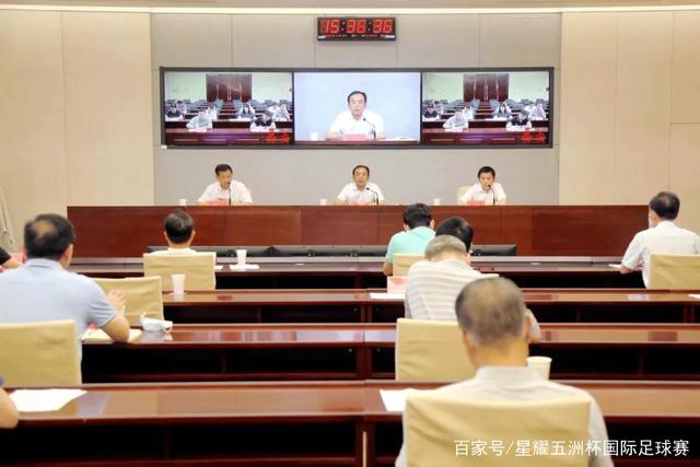 温网：穆霍娃救赛点2-1胜高芙 首进决赛将和诺斯科娃争冠